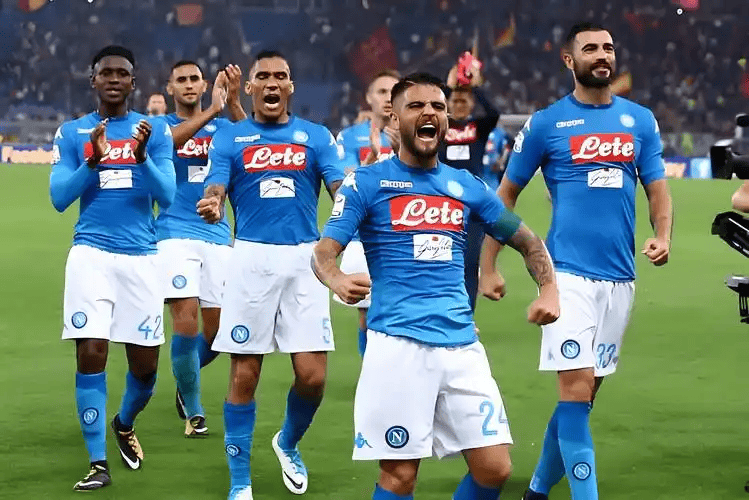 关于比利亚雷亚尔训练开放日，集结日造点机会引欢呼，NBA常规赛在即，医务组通报恢复的信息