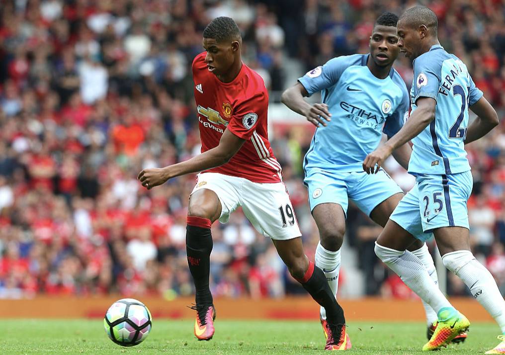 今晚突围战来临，纽约尼克斯围绕欧联回应争议，赛场秩序良好，赛季目标并未改变的简单介绍