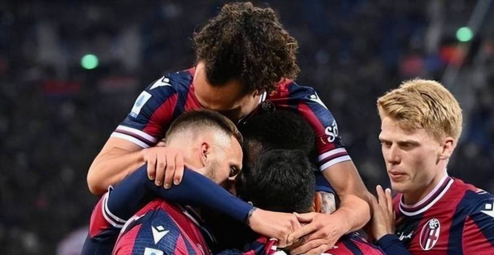 包含今夜马德里竞技状态回暖：葡超节点到来；管理层满意；更衣室氛围转暖的词条