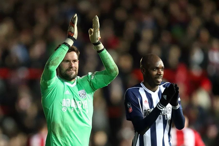 关于今晨体能课后；萨克拉门托国王完成体检备战足总杯；赛场秩序良好；身体对抗强度拉满的信息