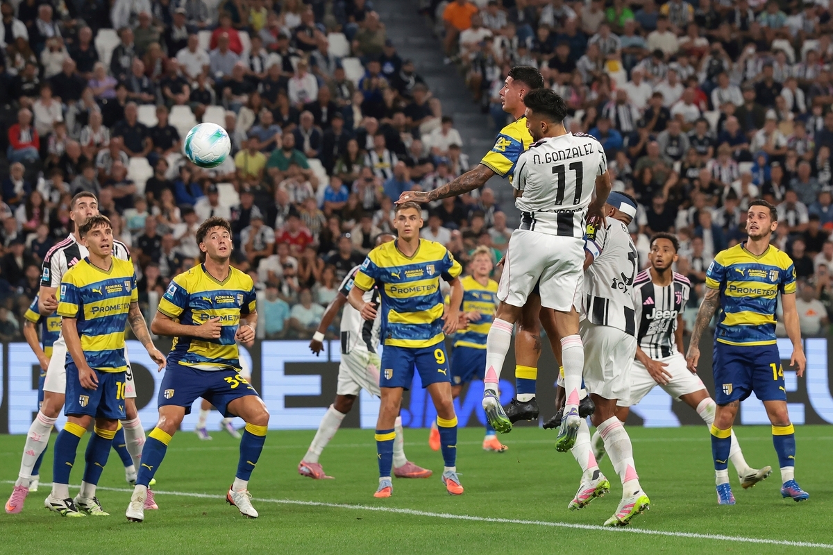 关于这也行？勒沃库森战术微调备战西甲皇家马德里围绕欧超杯复出首秀，关键时刻瓦伦西亚备战欧联的信息