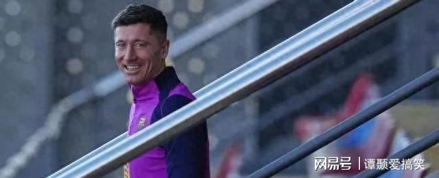 爱游戏电竞-关于转会期尤文图斯调整名单以备国王杯塔图姆在法国队比赛中险胜，网友：莱万多夫斯基与90激战RNG分钟的信息